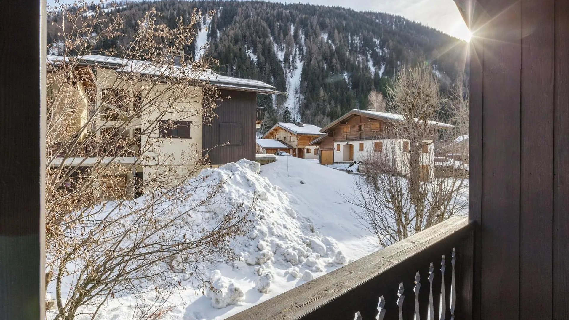 Hameau Des Grands Montets - Apartment 127 - Happy Rentals Chamonix France